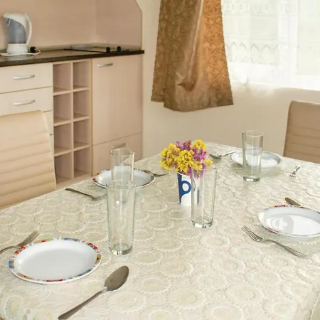 Two-bedroom Holiday In Bania * Banya (Burgas)